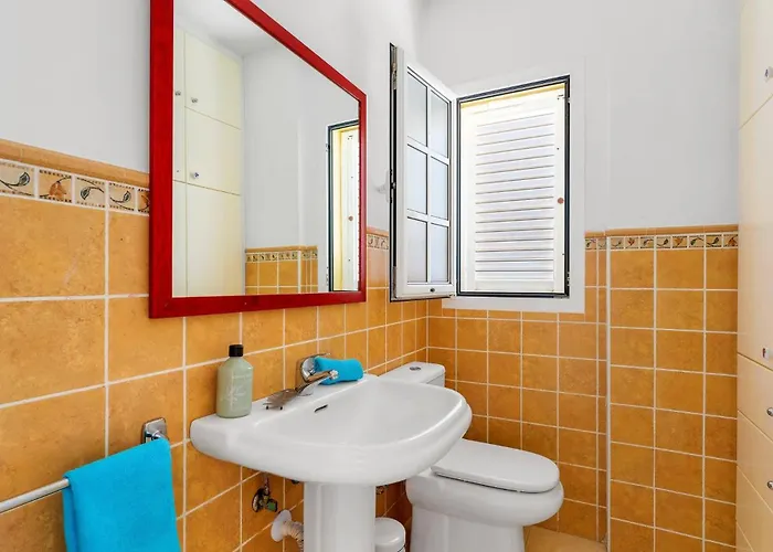 By Вілла Адехе